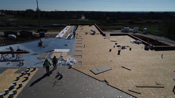 commercial roof leaking